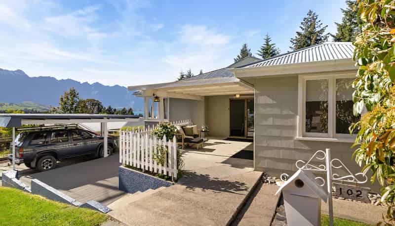 102 Thompson Street, Queenstown Central