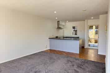 6/48 Exmouth Road, Northcote