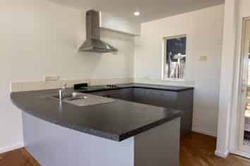 6/48 Exmouth Road, Northcote