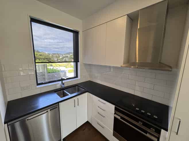 7/38 Bankot Crescent, Ngaio