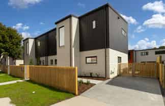 9B Tobruk Road, Panmure