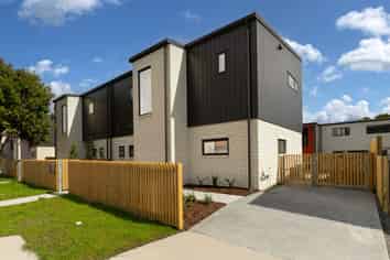 9B Tobruk Road, Panmure