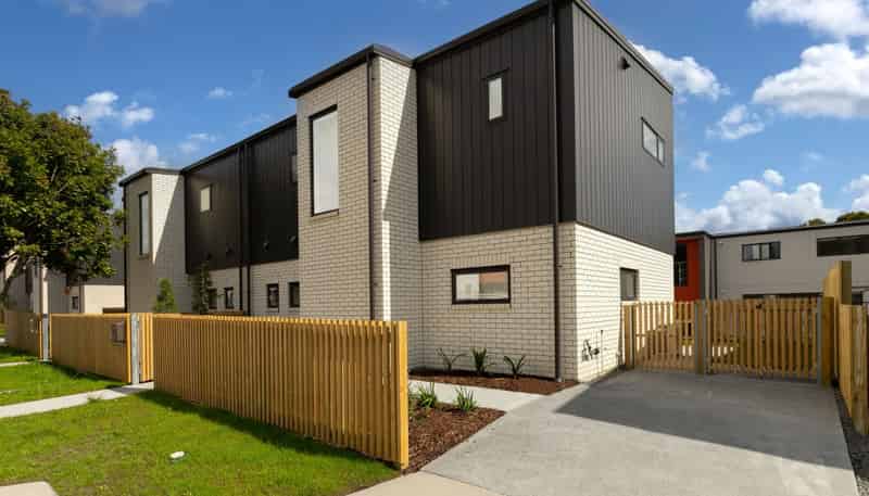 9B Tobruk Road, Panmure