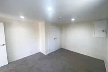 66B Bradbury Road, Botany Downs