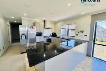 17 Goh Place, The Gardens