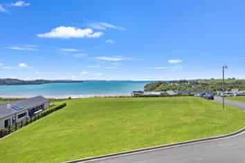 1 Takahuri Place, Hibiscus Coast Surrounds