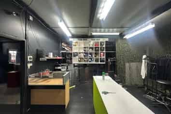 Spacious Warehouse with Parking