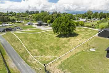 4 Vickers Way, Acacia Bay