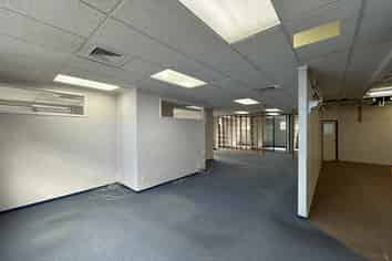 High Visibility Papakura Office | 600 m2