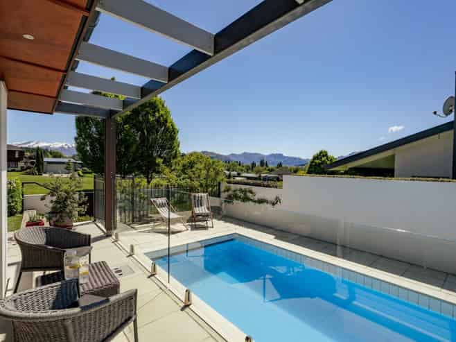 31 Old Station Avenue, Wanaka