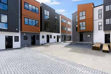 12/198 Sunnynook Road, Wairau Valley