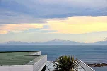 243 Buckley Road, Southgate