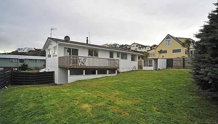 243 Buckley Road, Southgate