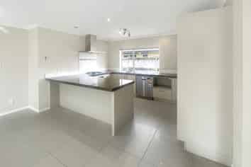 22 Riviera Drive, Flat Bush