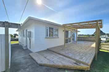 10 Paritutu Road, Spotswood