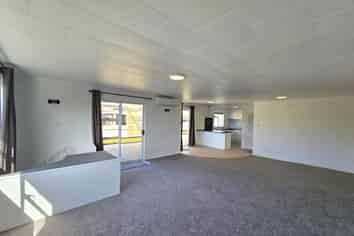 10 Paritutu Road, Spotswood