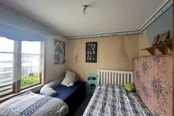 60A Mould Street, Waitara