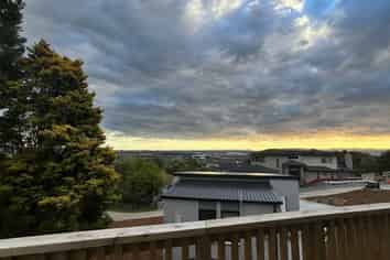 41B Gracechurch Drive (unit), Flat Bush