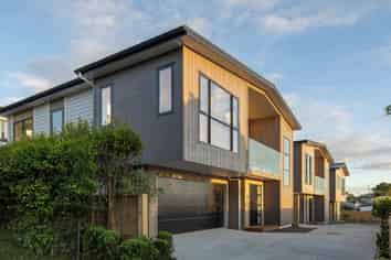 437A East Coast Road, Mairangi Bay