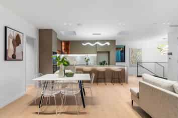 437A East Coast Road, Mairangi Bay