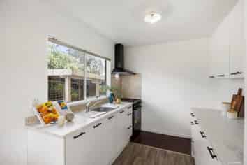 31A Olive Crescent, Papatoetoe