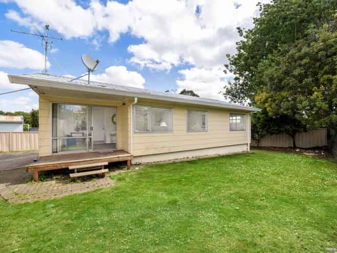 31A Olive Crescent, Papatoetoe