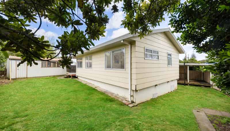 31A Olive Crescent, Papatoetoe