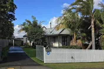 5 Sandgate Avenue, Botany Downs