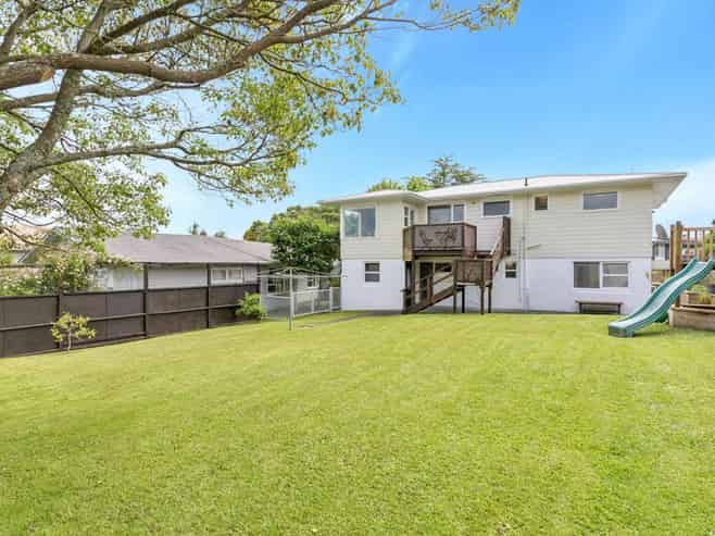 95 Hillcrest Avenue, Hillcrest