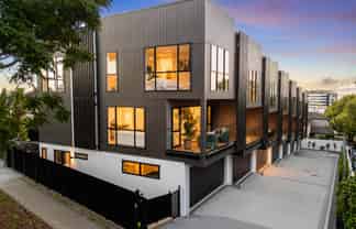 5/24 Claude Road, Epsom