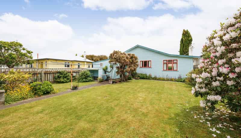 16 Hair Street, Marton