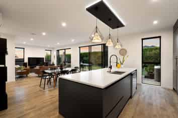 58 Eighth View Avenue, Beachlands