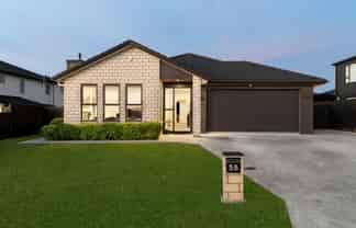 58 Eighth View Avenue, Beachlands