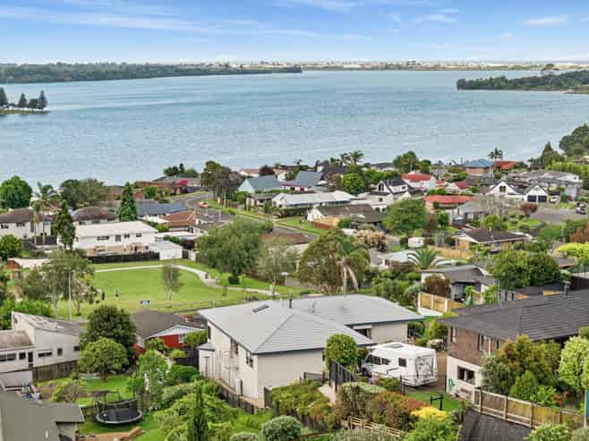 3 Keam Way, Welcome Bay