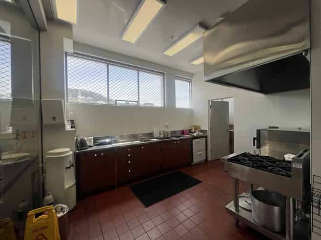 Mount Cook office with 7 carparks!