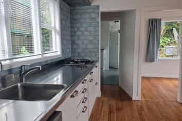 54 Pioneer Road, Moturoa