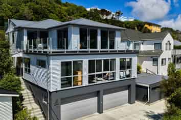 4 Punjab Street, KHANDALLAH