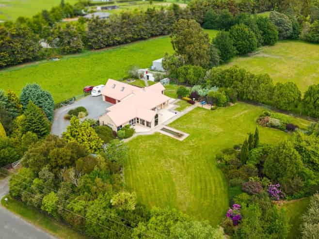 164 River Road, Lincoln