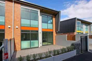 5/182 Flat Bush School Road, Flat Bush