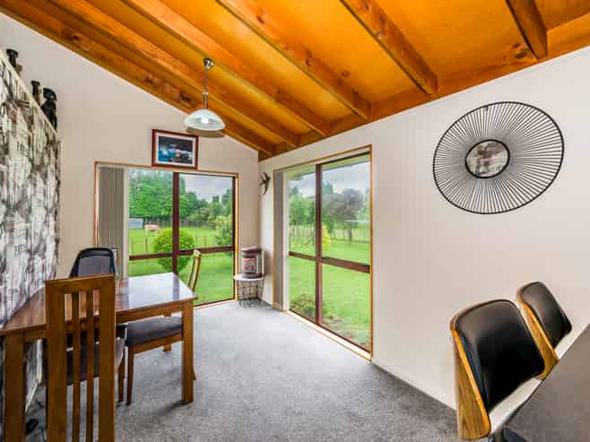 12 Tui Glen Drive, Levin