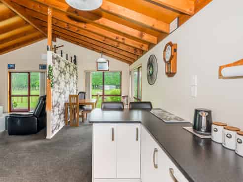 12 Tui Glen Drive, Levin