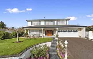 12 Ellerslie Ave, Chartwell