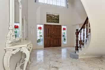 12 Ellerslie Ave, Chartwell