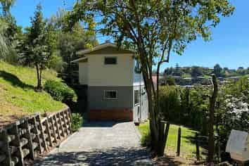 30 Arrow Street, Washington Valley