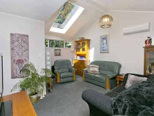 37a Grace Crescent, Richmond Heights