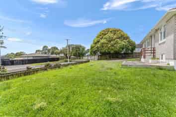 21 Anderson Avenue, Point England