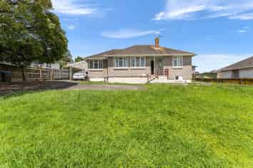 21 Anderson Avenue, Point England