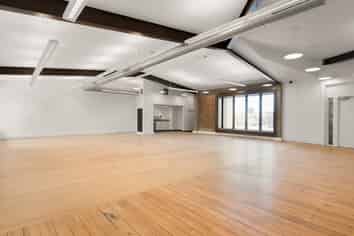 Grey Lynn Office with 10 Parks | 255m2