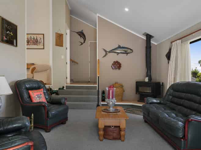 612 Augustus Street, Thames