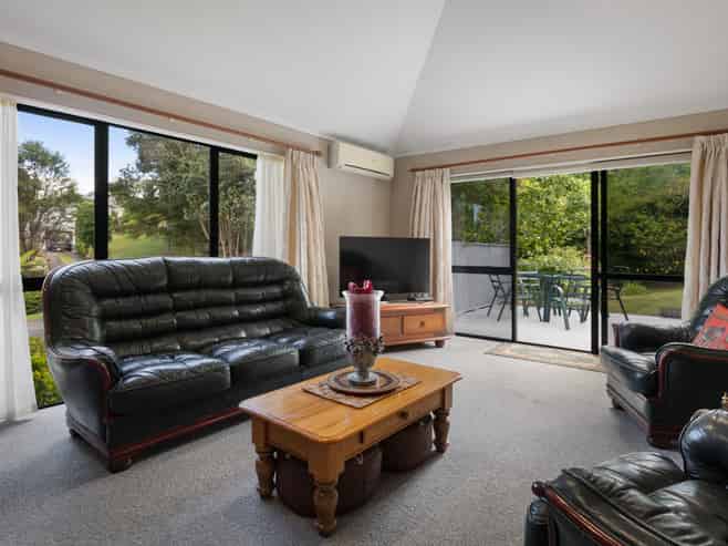 612 Augustus Street, Thames